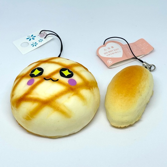 5/$25 Bread Bun Squishies - 2 pc set - Picture 1 of 3